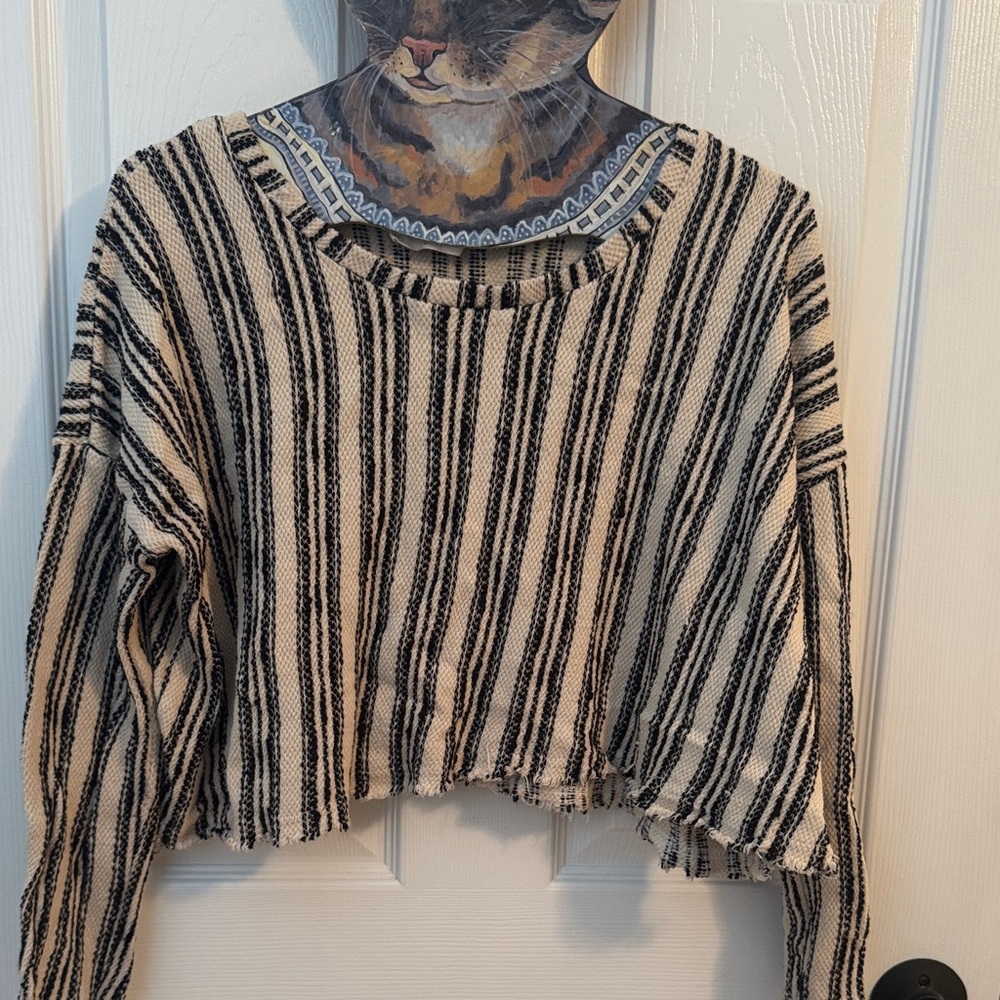 Storia Black and Cream Striped Crop Top